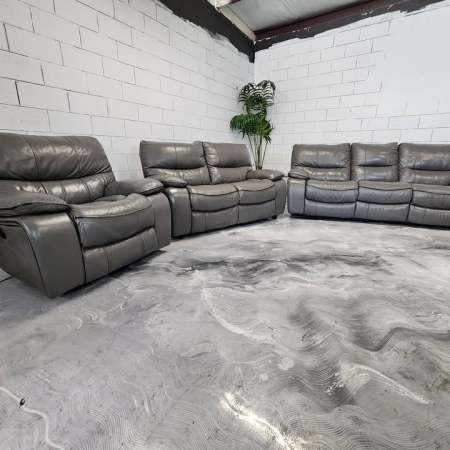 Leather Recliner Set: Sofa, Loveseat and Chair
