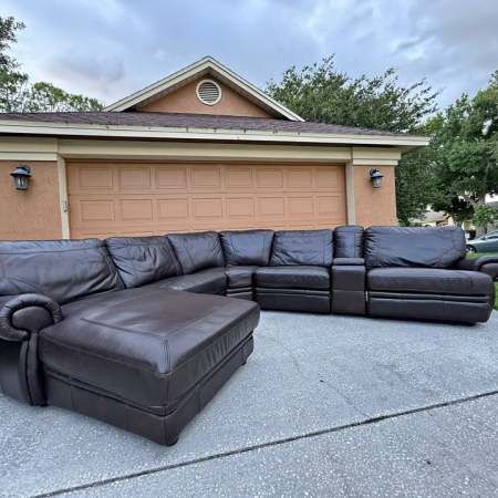 Haverty's Leather Recliner Sectional Couch
